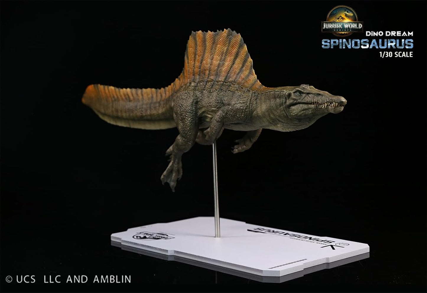 DINO DREAM 1/30 サイズ スピノサウルス 水泳姿 白亜紀 ティタノサウルス類 鳥吻類 恐竜 40cm級 フィギュア 樹脂 プラモデル 模型 シーン 情景セット 塗装済 台座付き