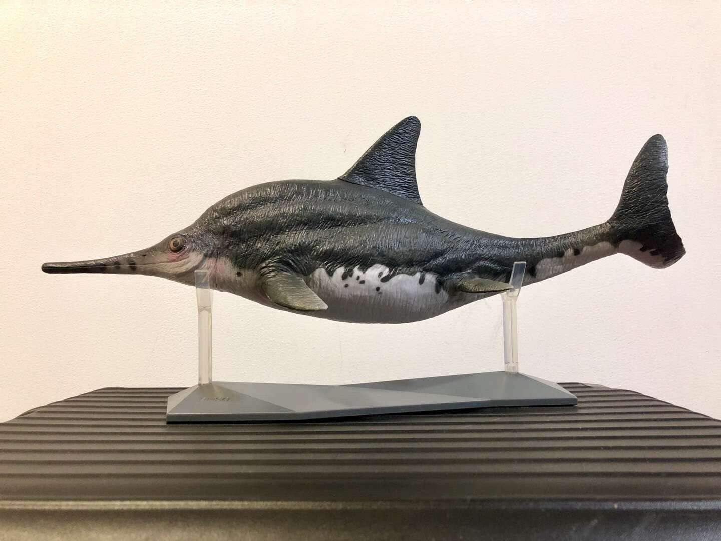PNSO オフタルモサウルス 大きい目 魚竜 Ophthalmosaurus 水棲爬虫類 恐竜 リアル 海洋動物フィギュア PVC プラモデル 大人 おもちゃ 模型 プレゼント プレミアム 48cm級 オリジナルBOX 台座付き 塗装済 完成品
