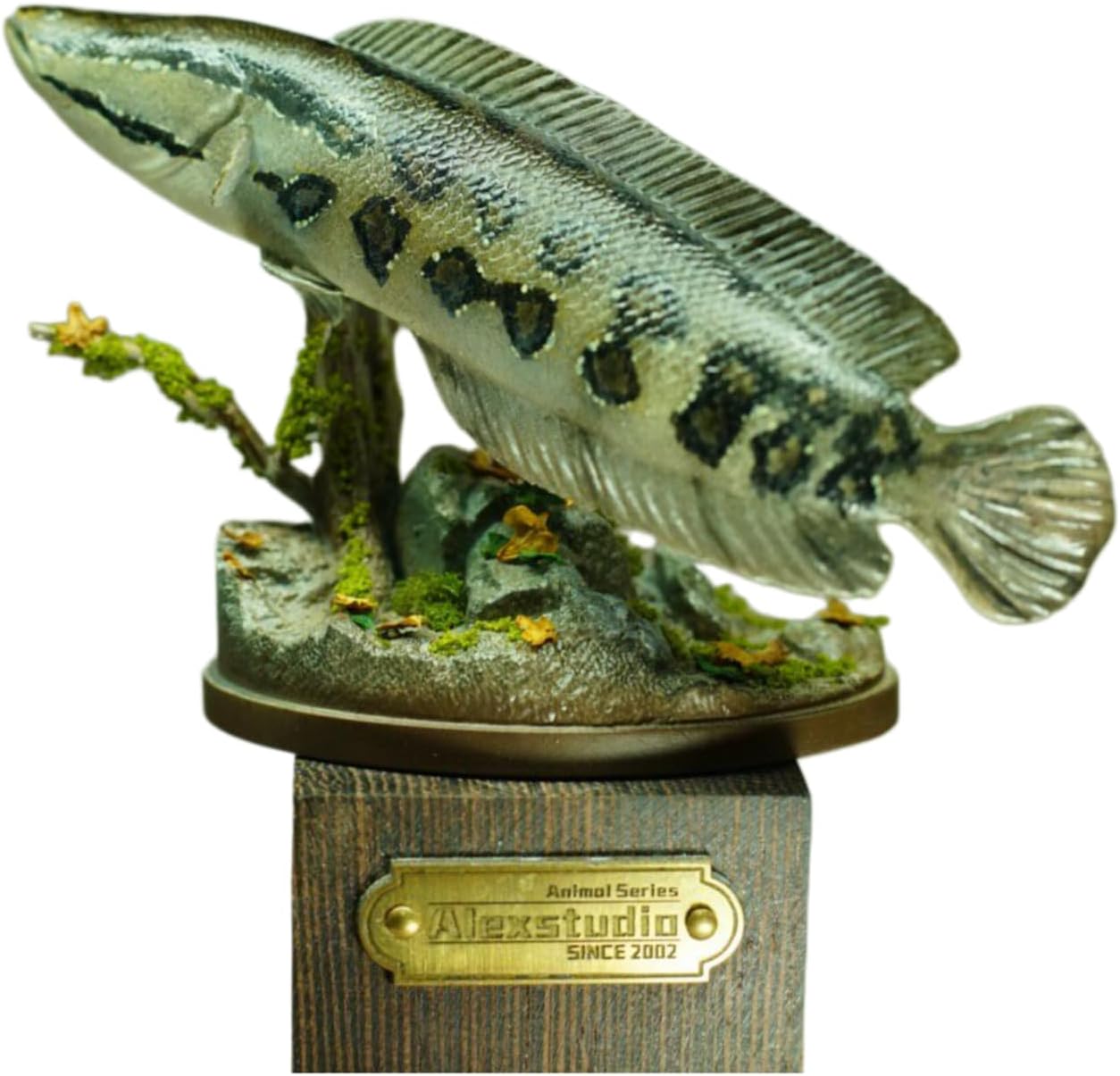 リアル魚 フィギュア 新作1 36cmアロワナ 魚模型 フィギュア レプリカ