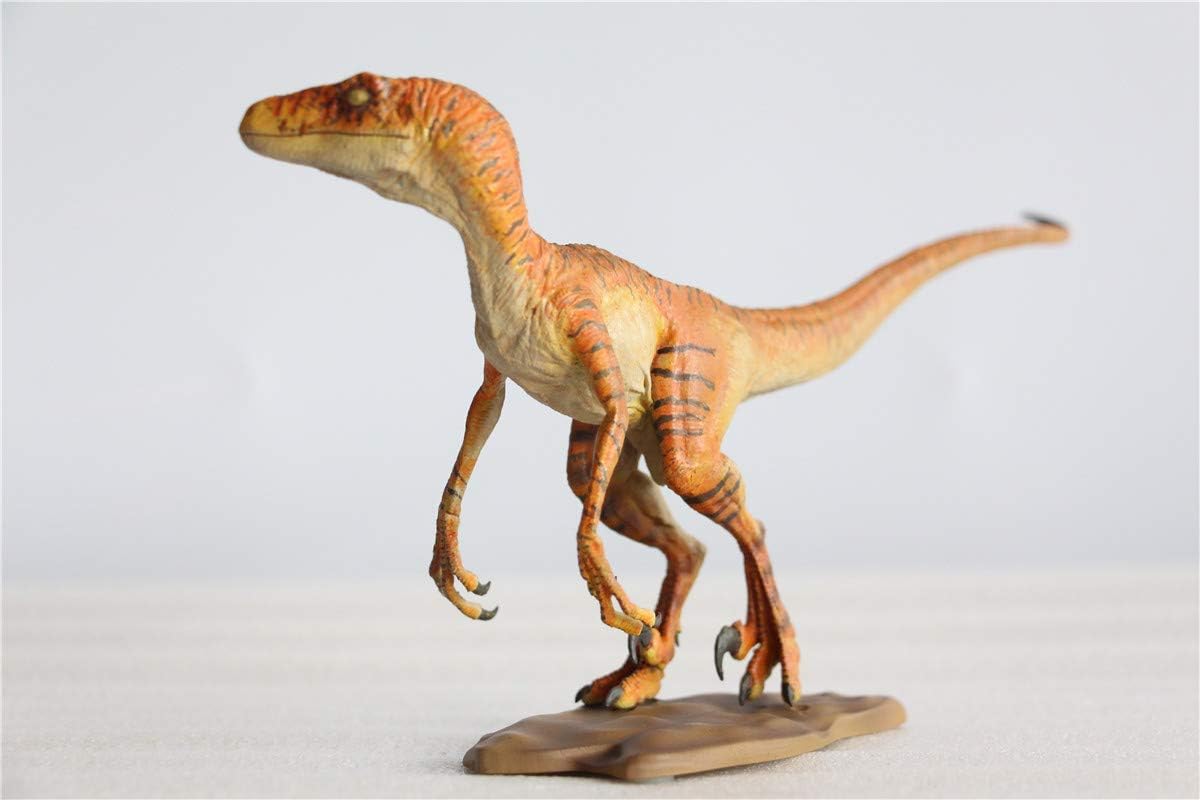 DINO DREAM 1/15 サイズ ヴェロキラプトル 恐竜 小型 肉食 リアル フィギュア PVC プラモデル 大人のおもちゃ 模型 プレゼント プレミアム 24cm級 オリジナル スタチュー 塗装済 完成品 置物 3色 台座付き (ヒョウ)