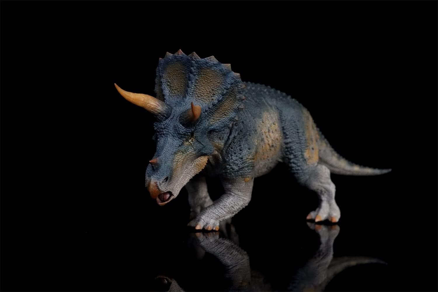 Rebor 1/35 サイズ トリケラトプス Triceratops Horridus 三觭龍 ケラトプス科 プラモデル 大きい 恐竜 リアル フィギュア PVC 大人 おもちゃ 動物 模型 プレゼント オブジェ プレミアム 32cm級 オリジナル 塗装済 完成品 (帝王-版)