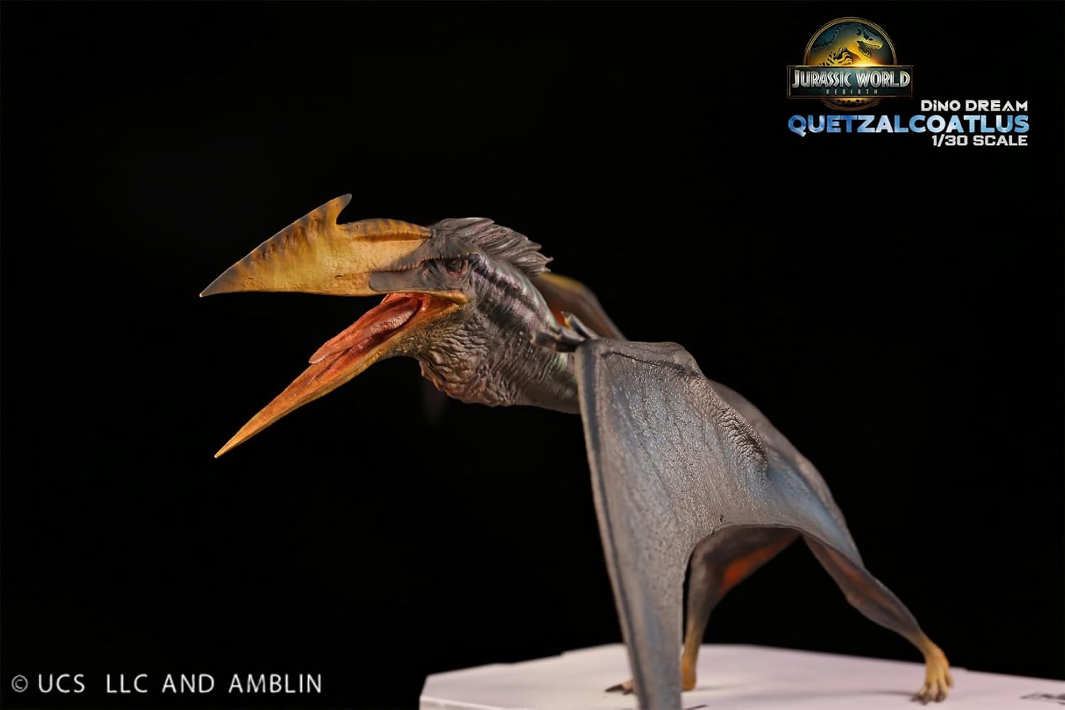 DINO DREAM 1/30 サイズ ケツァルコアトルス アズダルコ科 白亜紀 鳥頸類 恐竜 34cm級 フィギュア 樹脂 プラモデル 模型 シーン 情景セット 塗装済 台座付き
