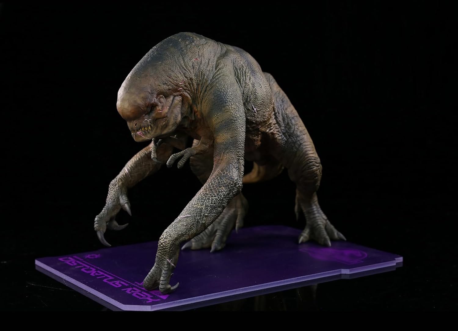 Dino Dream 1/30 Scale Modified Mutation, Tyrannosaurus, Jurassic Carnival, Dinosaur, 14.2 inches (36 cm), Realistic Figure, Resin, Plastic Model, Sex Toy, Model, Scene Set, Complete Figurine