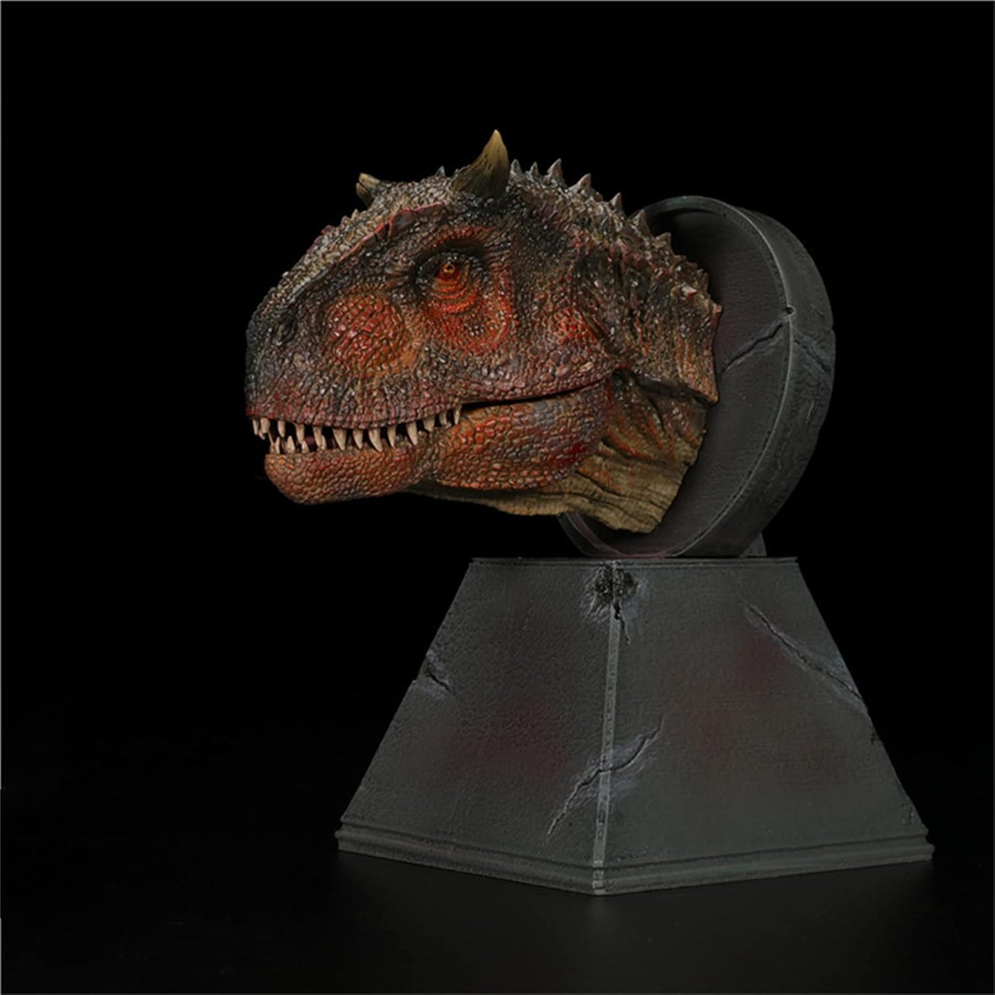 Nanmu 本心楠改 カルノタウルス リアル 恐竜 彫刻 頭部 フィギュア 模型 ヘッド 置物 12.5cm級