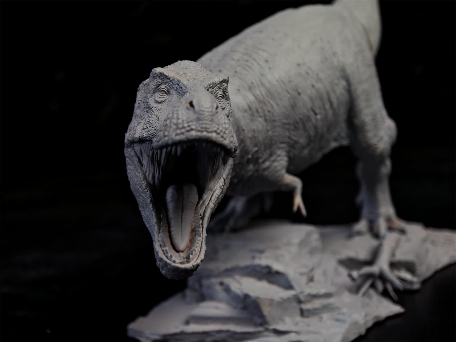Vikas Prajapat ティラノサウルス フィギュア ガレキ 塗装指定可 Tレックス T-REX 獣脚類 恐竜 模型 白亜紀 情景セット プラモデル 大人おもちゃ プレゼント (1/10塗装済み) [並行輸入品]