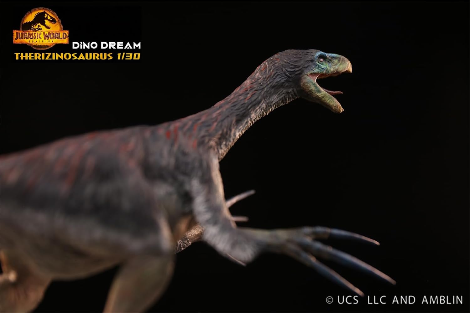 DINO DREAM 1/30 サイズ テリジノサウルス フィギュア テリジノサウルス科 刈り取りをするトカゲ 恐竜 白亜紀 33cm級 リアル 樹脂 プラモデル 模型 塗装済 置物 台座付き 情景セット スタチュー [並行輸入品]