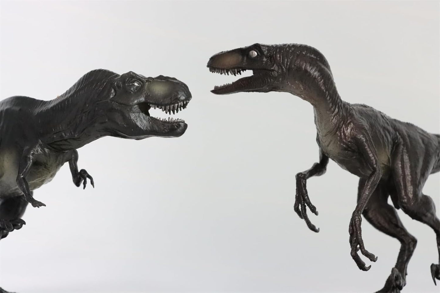 DINO DREAM 周年記念モデル ティラノサウルス VS ヴェロキラプトル フィギュア セット Tレックス Ｔ-REX 20cm級 肉食 恐竜 台座付け リアル 銅像 樹脂 プラモデル 模型 塗装済 置物