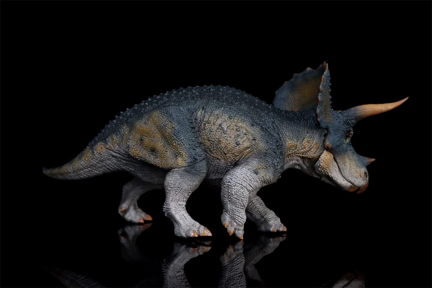 Rebor 1/35 サイズ トリケラトプス Triceratops Horridus 三觭龍 ケラトプス科 プラモデル 大きい 恐竜 リアル フィギュア PVC 大人 おもちゃ 動物 模型 プレゼント オブジェ プレミアム 32cm級 オリジナル 塗装済 完成品 (帝王-版)