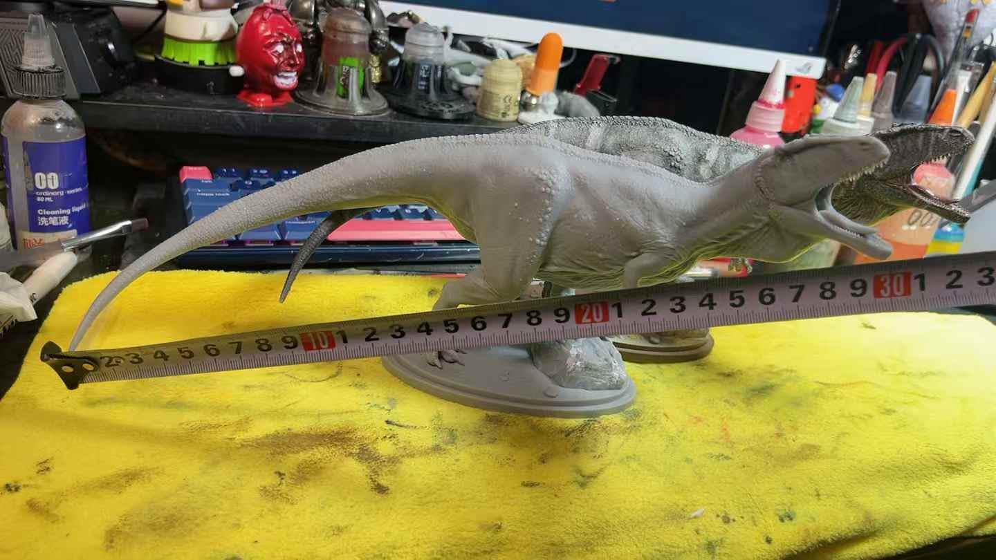 Alex STUDIO カルカロドントサウルス フィギュア 30CM 白亜紀 獣脚類 恐竜 カルカロドントサウルス科 リアル 樹脂 プラモデル 大人のおもちゃ 模型 プレゼント 置物 台座付き [並行輸入品]