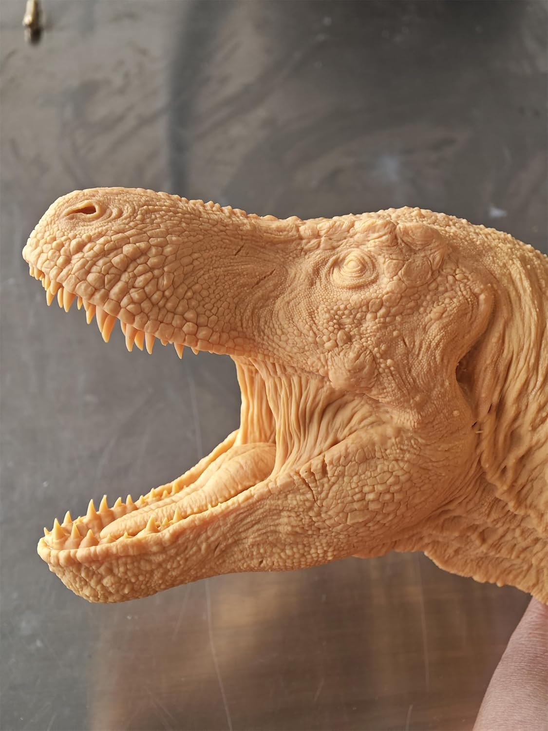 Vikas Prajapat ティラノサウルス フィギュア ガレキ 塗装指定可 Tレックス T-REX 獣脚類 恐竜 模型 白亜紀 情景セット プラモデル 大人おもちゃ プレゼント (1/10塗装済み) [並行輸入品]
