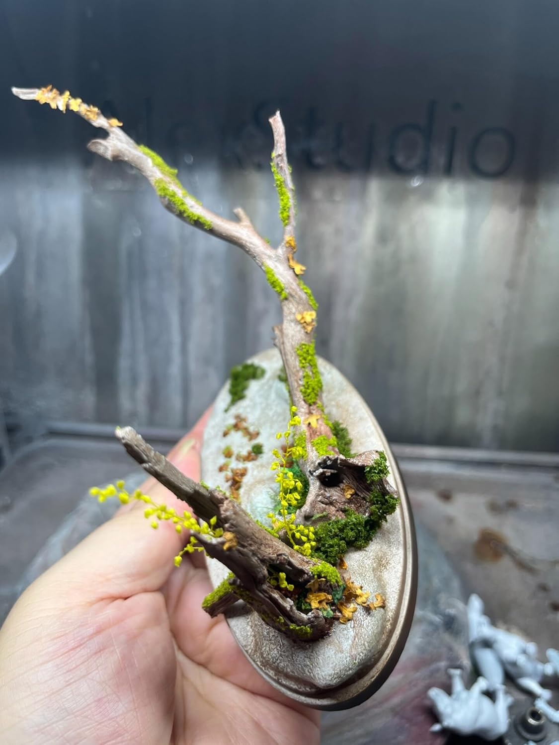 Alex STUDIO ノーザンパイク フィギュア 魚 カワカマス属 動物 淡水魚 リアル 樹脂 プラモデル 大人のおもちゃ 模型 プレゼント 置物 台座付き (1/6) [並行輸入品]