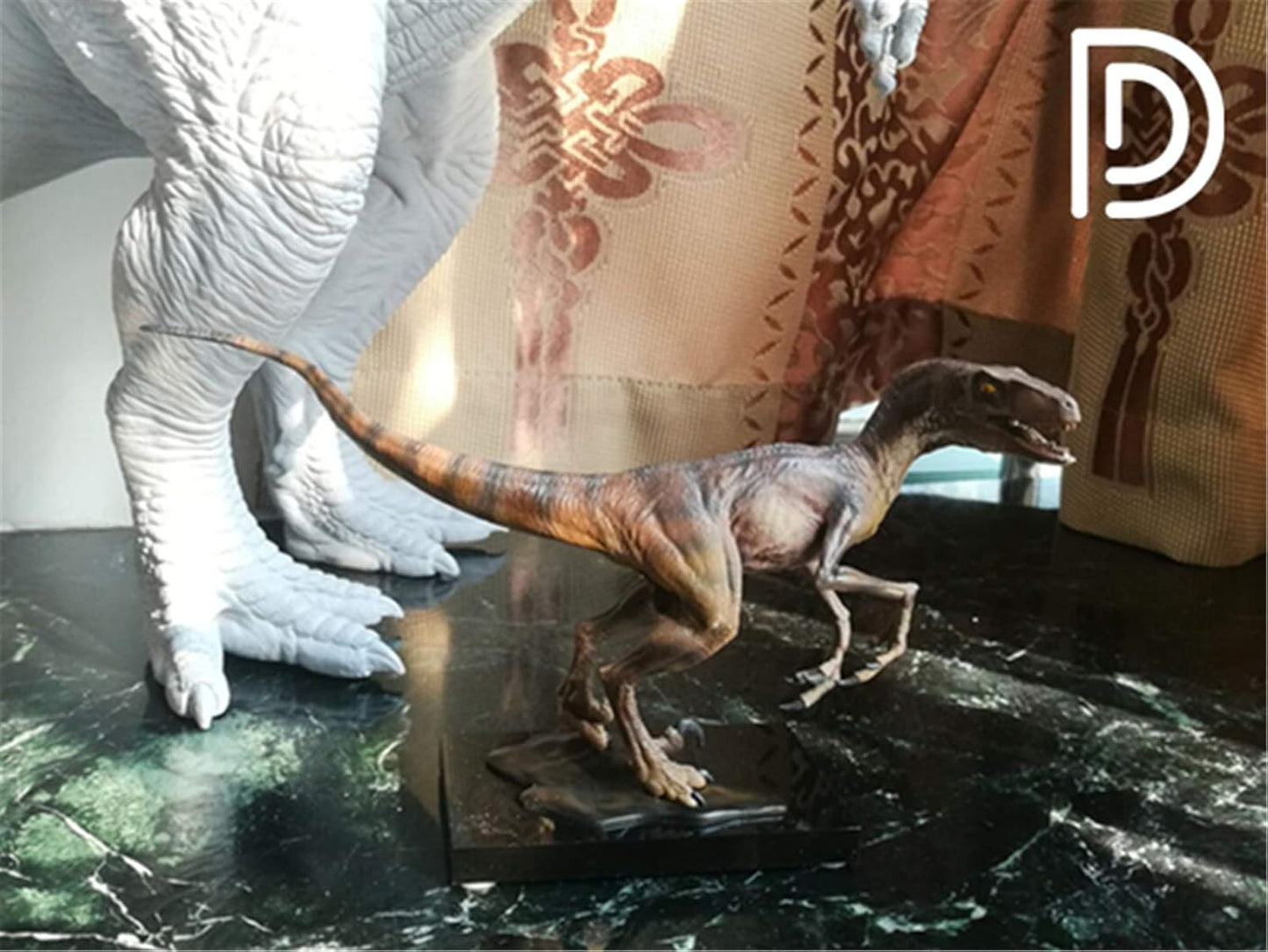 DINO DREAM ティラノサウルス Tレックス T-REX ヴェロキラプトル セット 恐竜 肉食 リアル フィギュア PVC プラモデル おもちゃ 模型 プレゼント プレミアム 20cm級 オリジナル スタチュー 塗装済 完成品 置物 台座付き