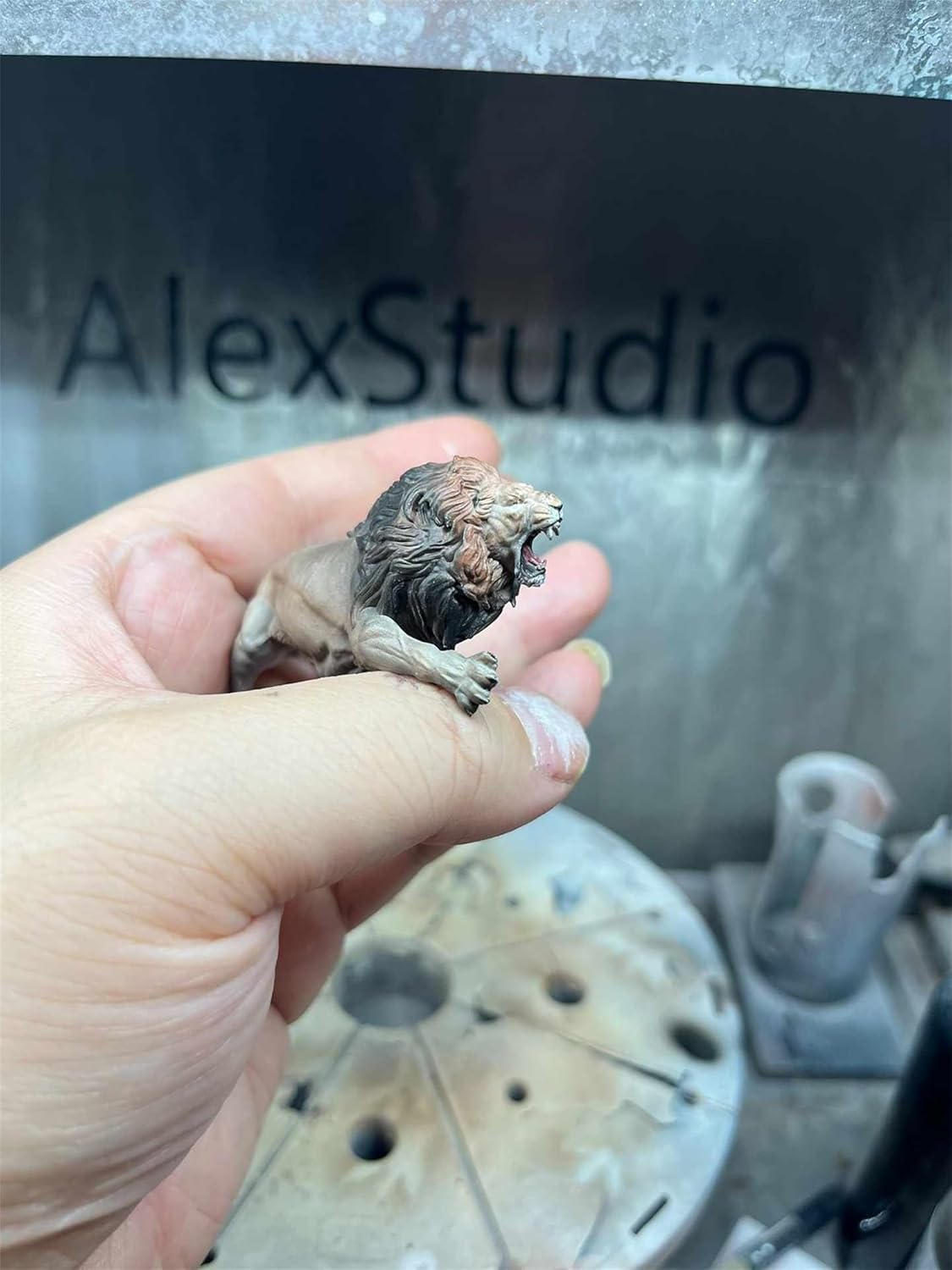 BACALYSO | ALEX STUDIO Lion Figure, Lion Figure, Lion, Mammalia, Carnival, Cat Family, Leopard, Resin, Painted Base, Statue, Cute, Realistic Animal, Plastic Model, Toy, Figurine (1/20-18)