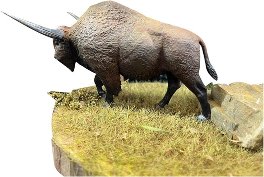 BACALYSO | ALEX STUDIO Giant Bison Figure, Paleozoic, Pleistocene Extinct Animal, Whale Couhoe, Cow Family, Bison Genus, Resin, Painted Plastic, Includes Base, Statue, Cute, Realistic Animal, Plastic