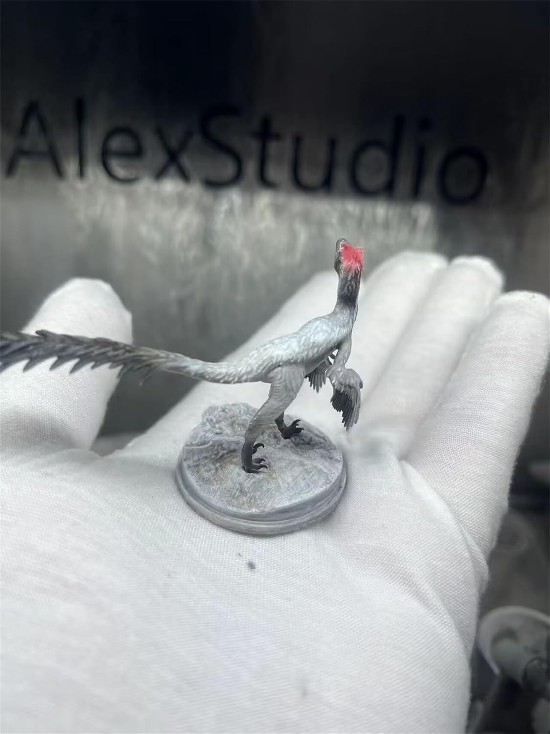 BACALYSO | ALEX STUDIO Troodon Figure, Feather Dinosaur, Troodon Genus, Late Cretaceous Carnivorous Dinosaur, Resin, Painted, Realistic, Complete Animal, Plastic Model, Toy, Figurine (1/15)