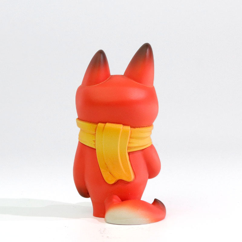 お茶を飲む狐 フィギュア 7CM級 キツネ アカギツネ 樹脂 塗装済 可愛い リアル 完成品 動物 プラモデル おもちゃ 模型 動物好き