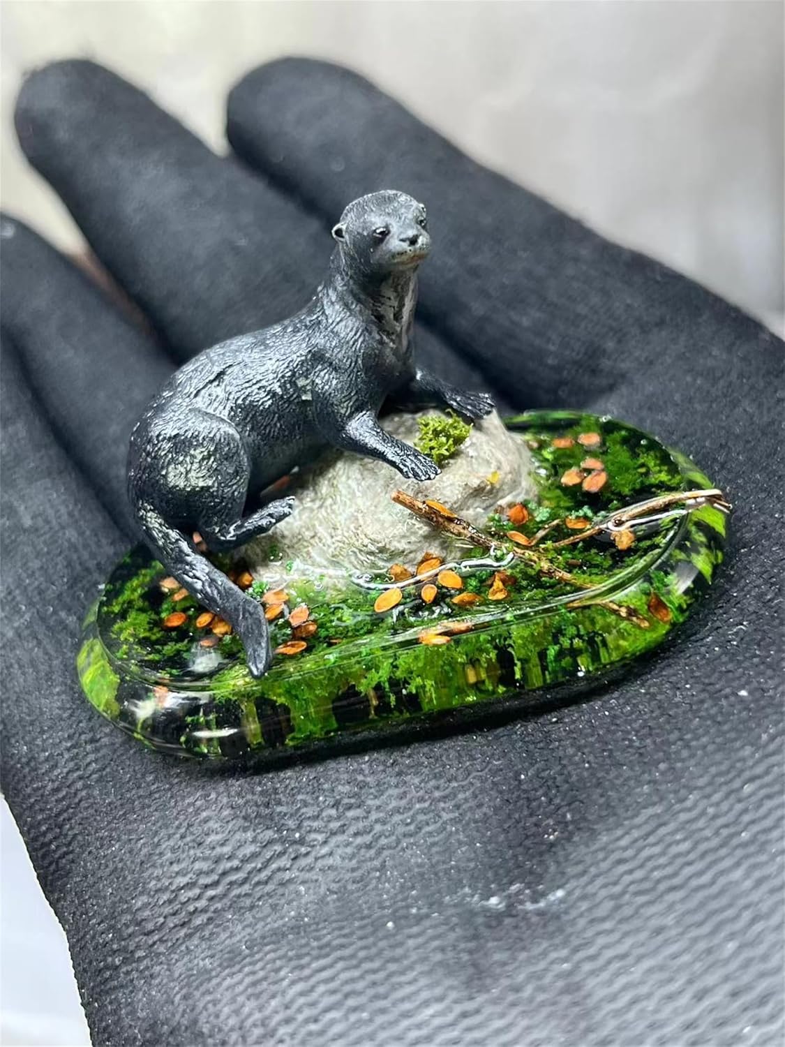 BACALYSO | ALEX STUDIO Lutra Figure, Mammalia, Cat Eyes, Weasel Family, Red Resin, Painted Base, Cute, Realistic Animal, Plastic Model, Toy, Figurine (1/10)